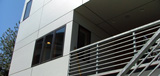 modern_exteriors_green3-horizonatlpicket-steelrailing
