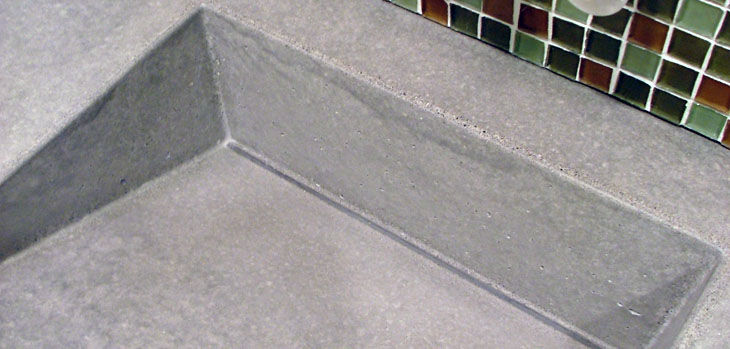 modern_bathrooms_71st-concreterampsink-recycledglassmosaictiles
